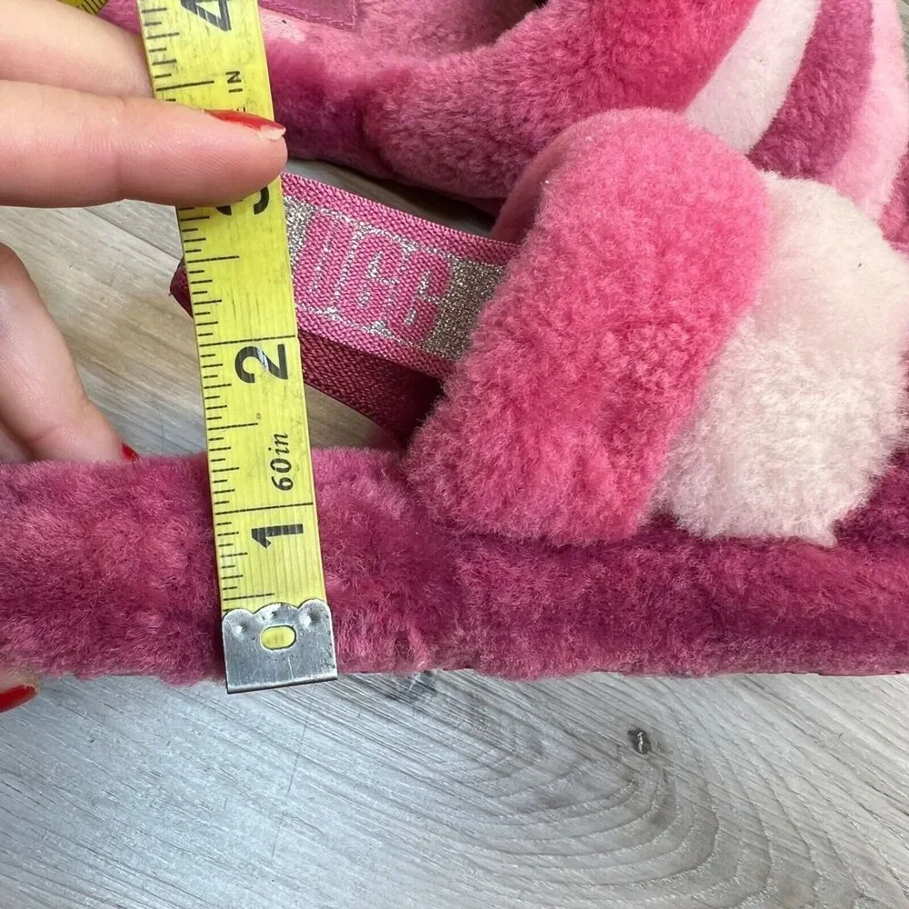 UGG Fluff Yeah‎ Slide Slipper Thick Sole Shoe Pink Size Girls Size 5 EU 37